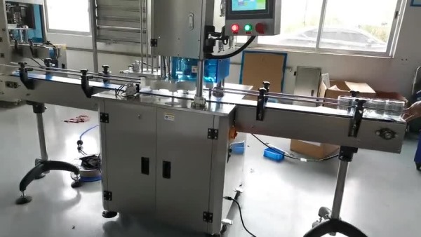 PET塑料罐全自動封罐機(jī)